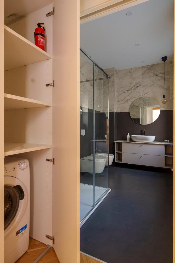 Duomo-Porta VeneziaLuxury Wifi E Netflix Apartment Milan Exterior photo